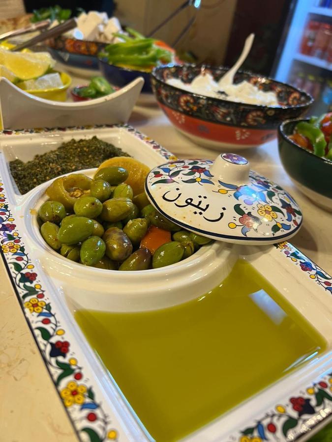 Seedi Yousef Hostel & Cafe Nazareth Exteriör bild