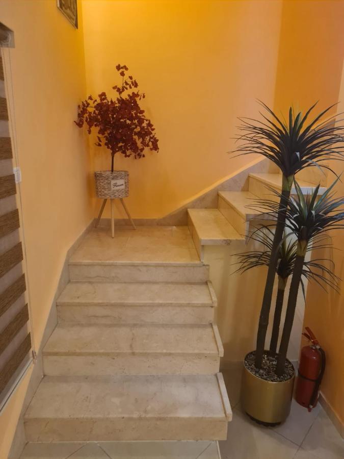 Seedi Yousef Hostel & Cafe Nazareth Exteriör bild