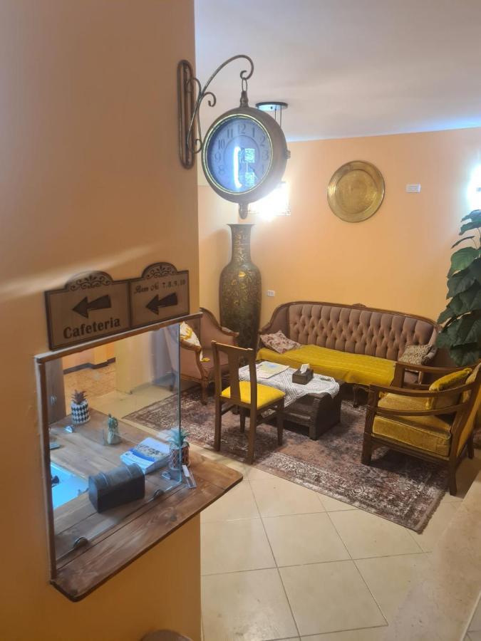 Seedi Yousef Hostel & Cafe Nazareth Exteriör bild